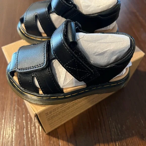 Dr. Martens Kids Black Sandals - Picture 2 of 2
